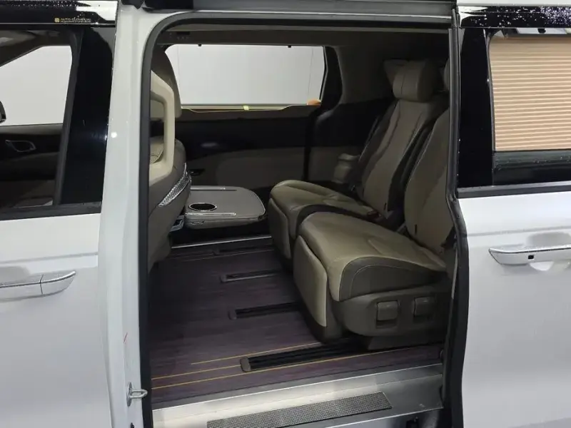 2021 Kia Carnival с пробегом 87 696 км