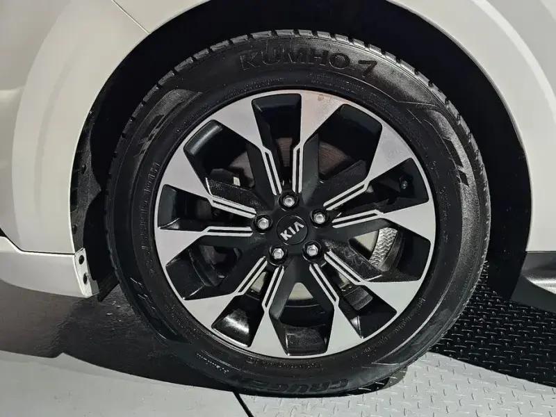 2021 Kia Carnival с пробегом 109 681 км