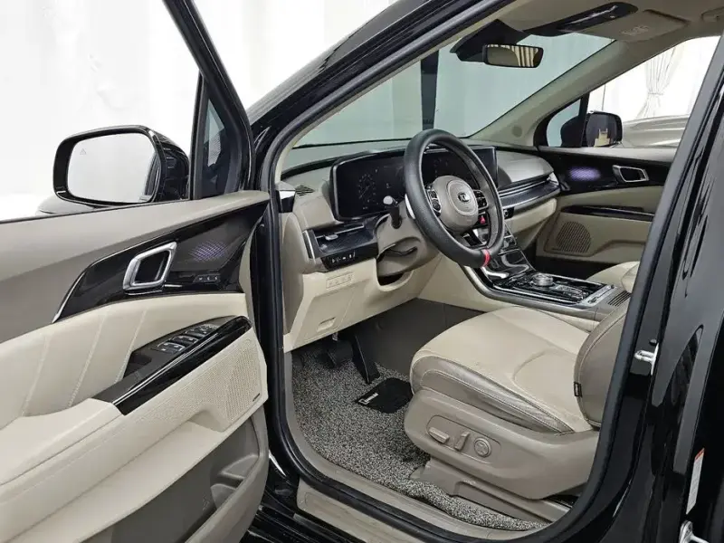 2021 Kia Carnival с пробегом 134 143 км