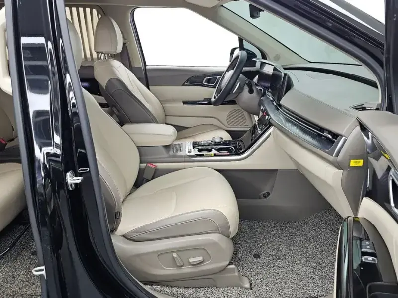 2021 Kia Carnival с пробегом 134 143 км