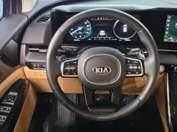 2021 Kia Carnival с пробегом 93 968 км