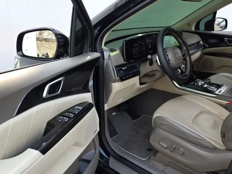 2021 Kia Carnival с пробегом 147 850 км