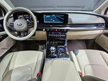 2021 Kia Carnival с пробегом 109 681 км