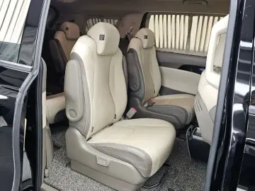 2021 Kia Carnival с пробегом 134 143 км