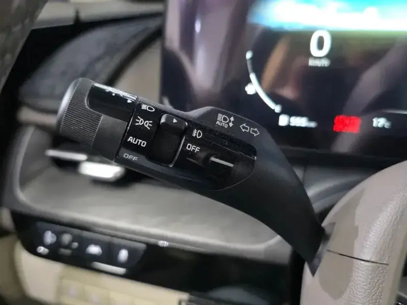 2021 Kia Carnival с пробегом 87 696 км