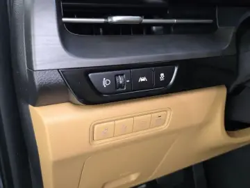 2021 Kia Carnival с пробегом 93 968 км