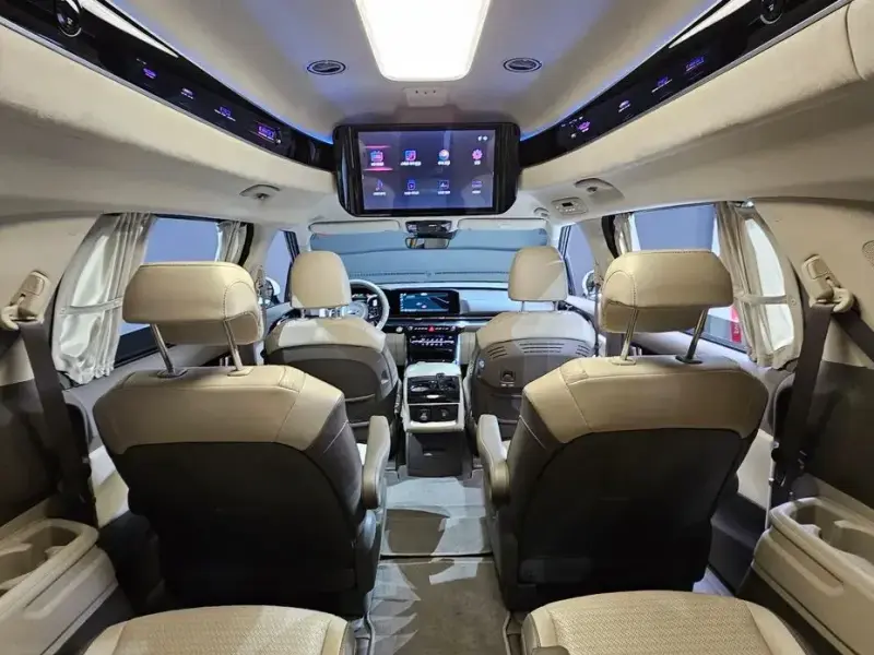 2021 Kia Carnival с пробегом 109 681 км