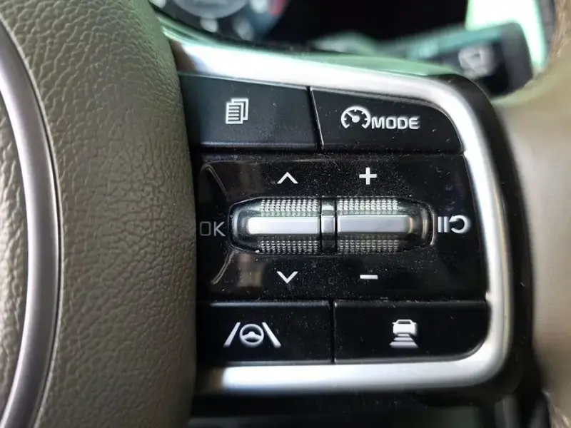 2021 Kia Carnival с пробегом 147 850 км