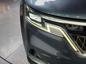 2021 Kia Carnival с пробегом 93 968 км