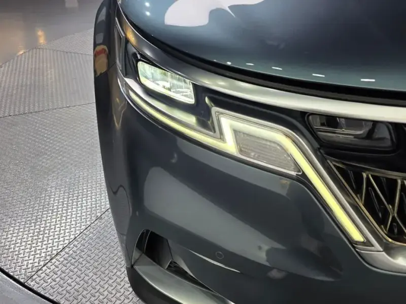 2021 Kia Carnival с пробегом 93 968 км