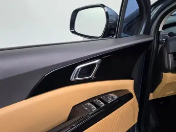 2021 Kia Carnival с пробегом 93 968 км
