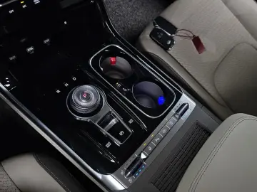 2021 Kia Carnival с пробегом 132 645 км