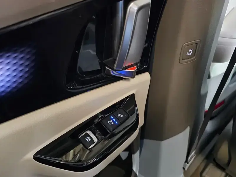 2021 Kia Carnival с пробегом 109 681 км