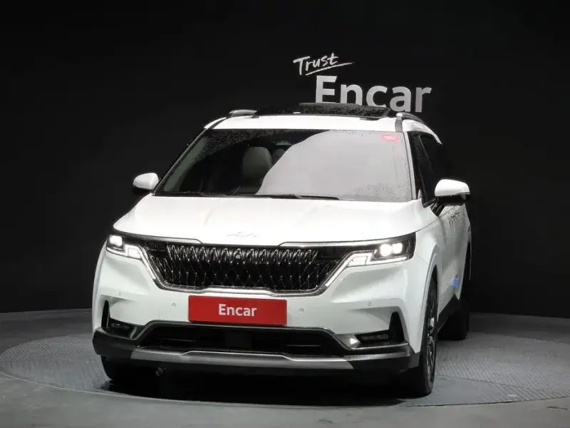 2022 Kia Carnival с пробегом 55 062 км