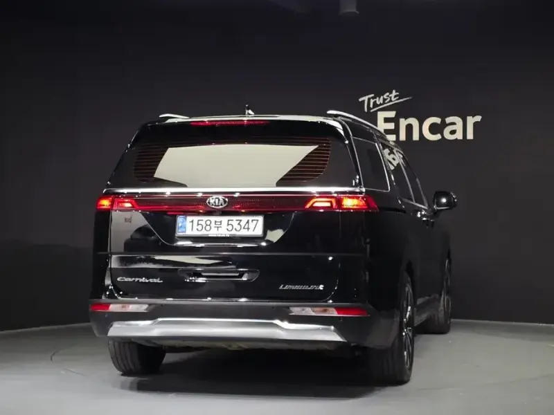 2021 Kia Carnival с пробегом 78 981 км