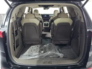 2021 Kia Carnival с пробегом 132 645 км