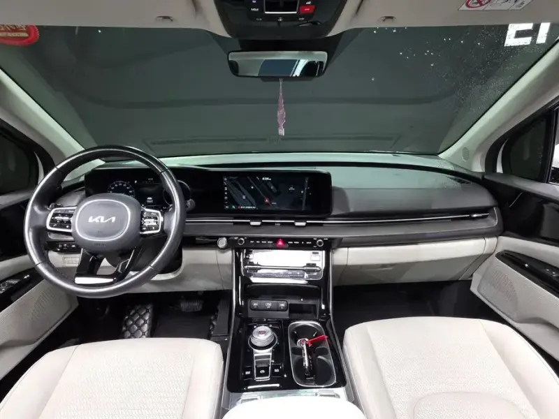 2022 Kia Carnival с пробегом 55 062 км