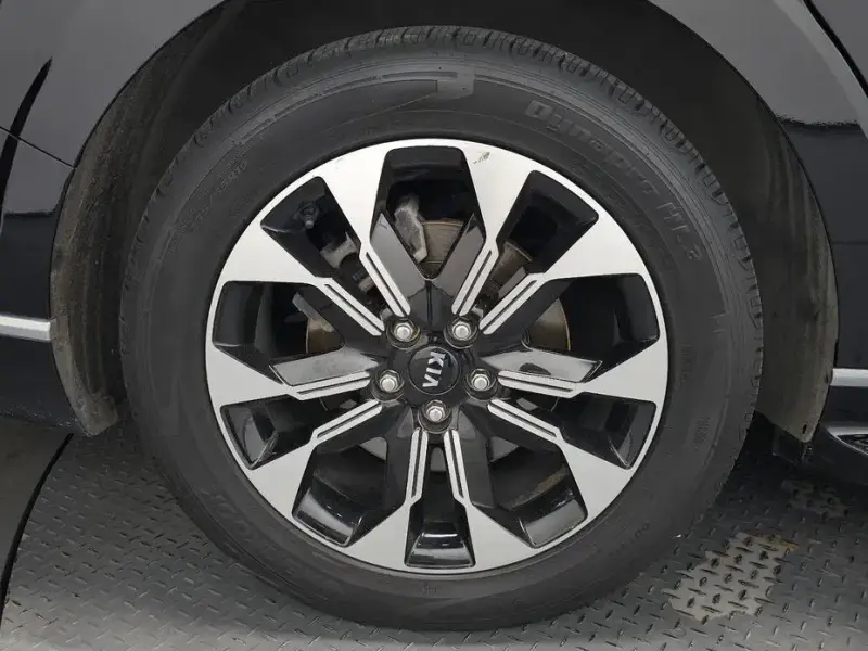 2021 Kia Carnival с пробегом 132 645 км