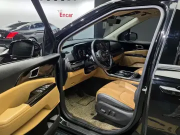 2021 Kia Carnival с пробегом 78 981 км