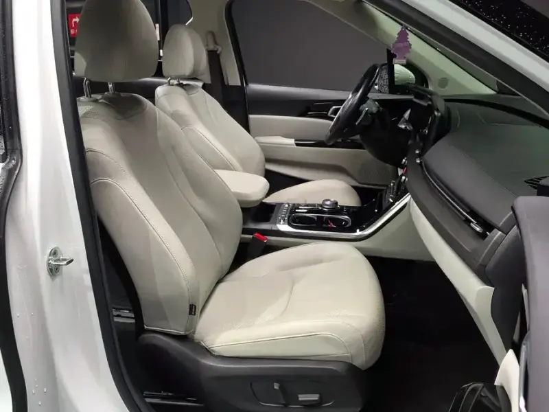 2022 Kia Carnival с пробегом 55 062 км