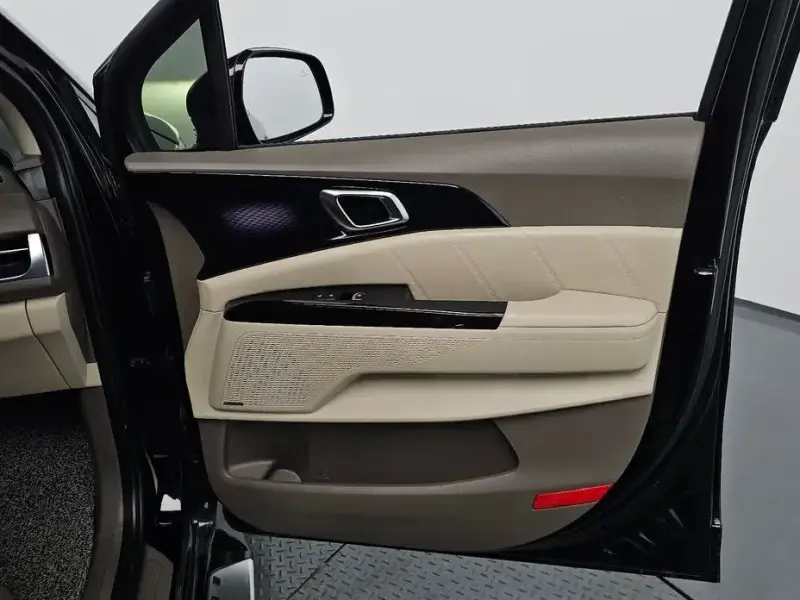 2021 Kia Carnival с пробегом 132 645 км