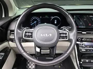 2022 Kia Carnival с пробегом 55 062 км