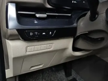 2021 Kia Carnival с пробегом 132 645 км