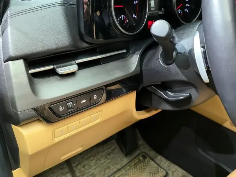2021 Kia Carnival с пробегом 78 981 км