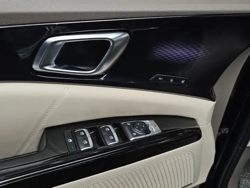 2021 Kia Carnival с пробегом 132 645 км
