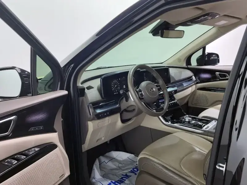 2021 Kia Carnival с пробегом 54 433 км