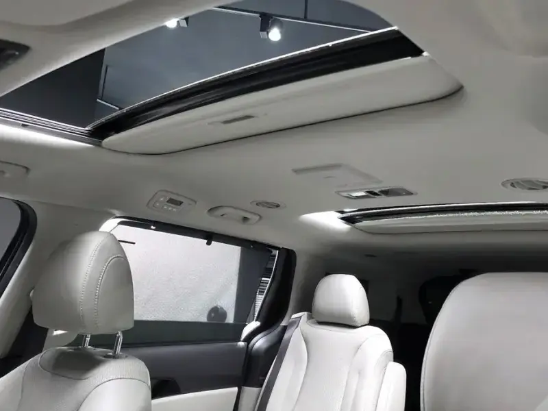 2022 Kia Carnival с пробегом 55 062 км