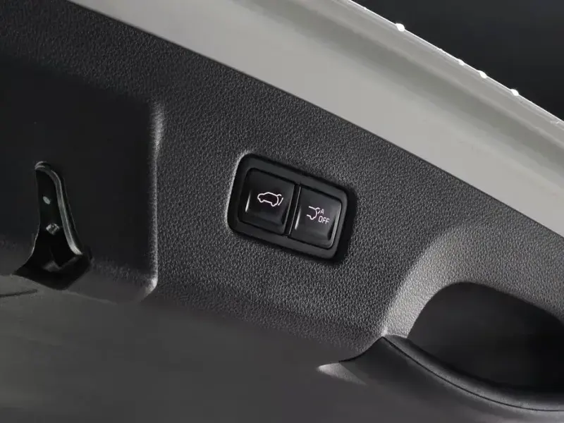2022 Kia Carnival с пробегом 55 062 км
