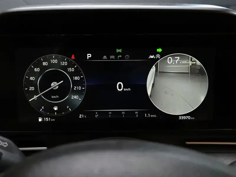 2023 Kia Carnival с пробегом 33 970 км
