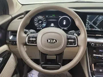 2021 Kia Carnival с пробегом 54 433 км