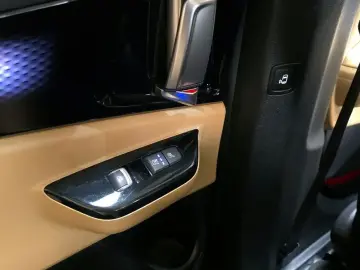 2023 Kia Carnival с пробегом 33 970 км