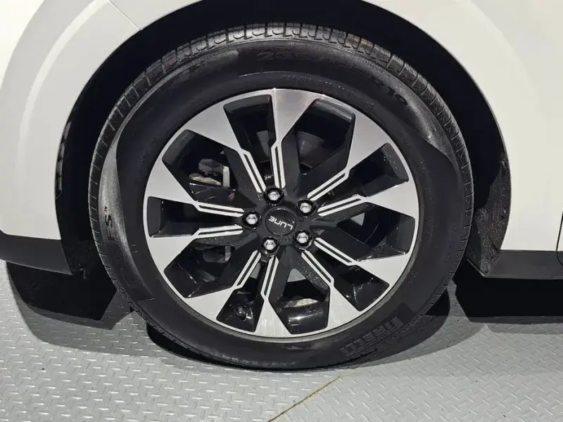 2021 Kia Carnival с пробегом 81 459 км