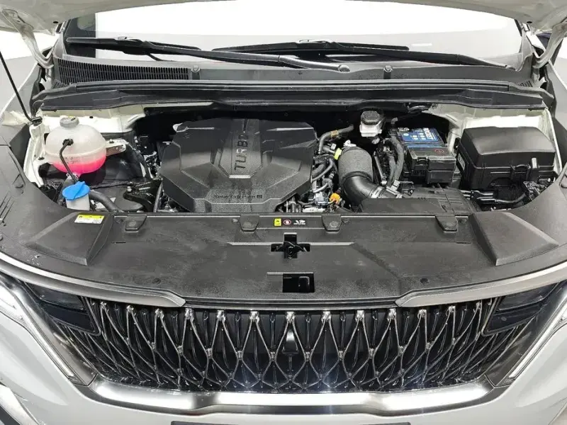 2022 Kia Carnival с пробегом 32 708 км