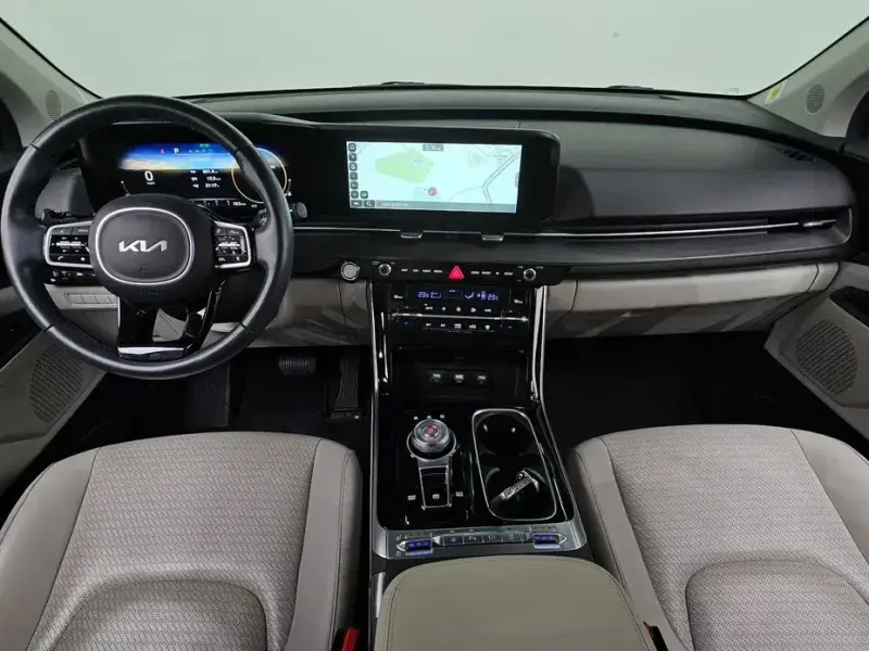 2022 Kia Carnival с пробегом 79 063 км