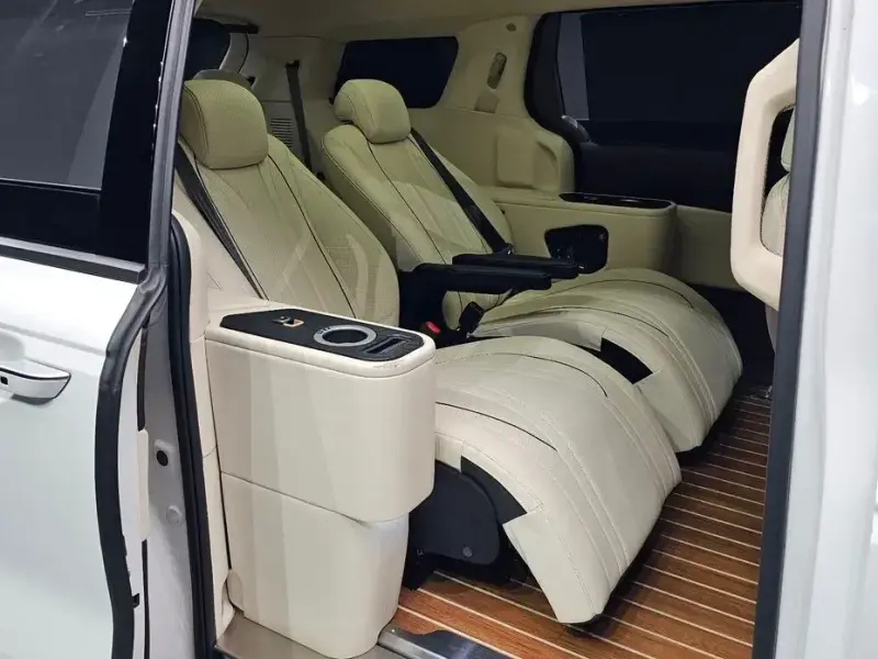2021 Kia Carnival с пробегом 81 459 км