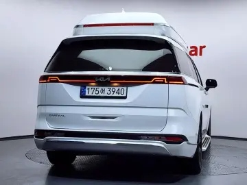 2022 Kia Carnival с пробегом 83 922 км