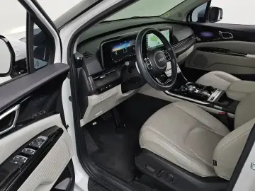 2022 Kia Carnival с пробегом 79 063 км