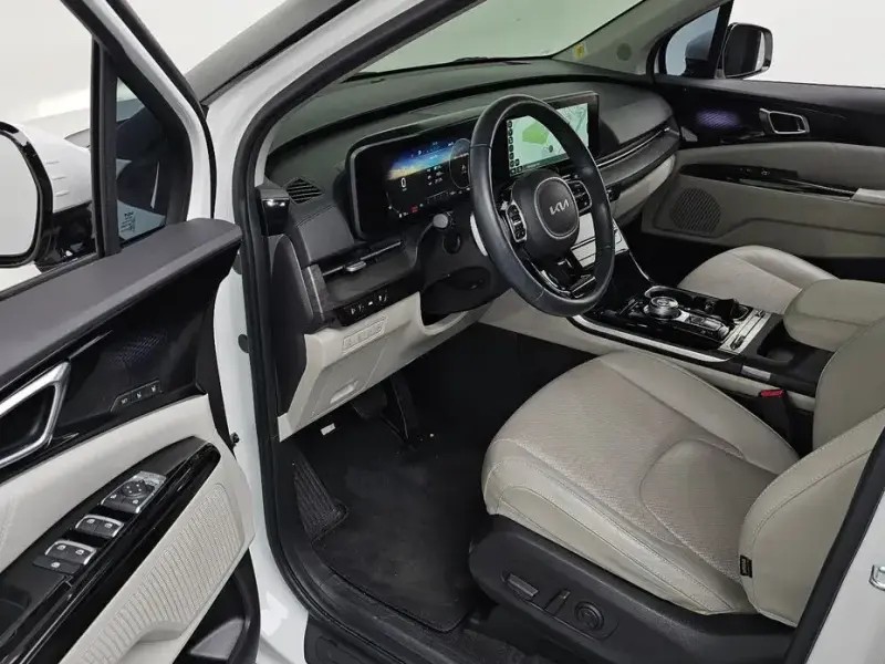 2022 Kia Carnival с пробегом 79 063 км