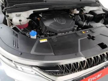 2022 Kia Carnival с пробегом 83 922 км
