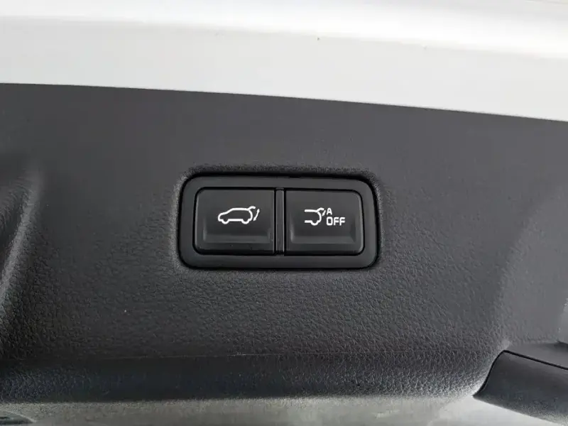 2022 Kia Carnival с пробегом 32 708 км