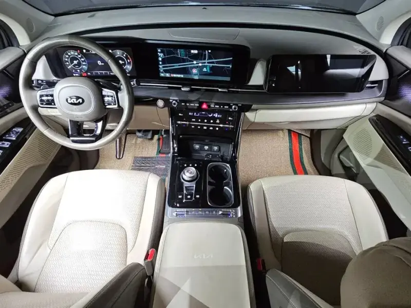 2021 Kia Carnival с пробегом 64 168 км