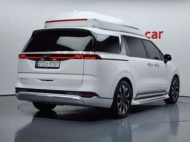 2021 Kia Carnival с пробегом 35 057 км