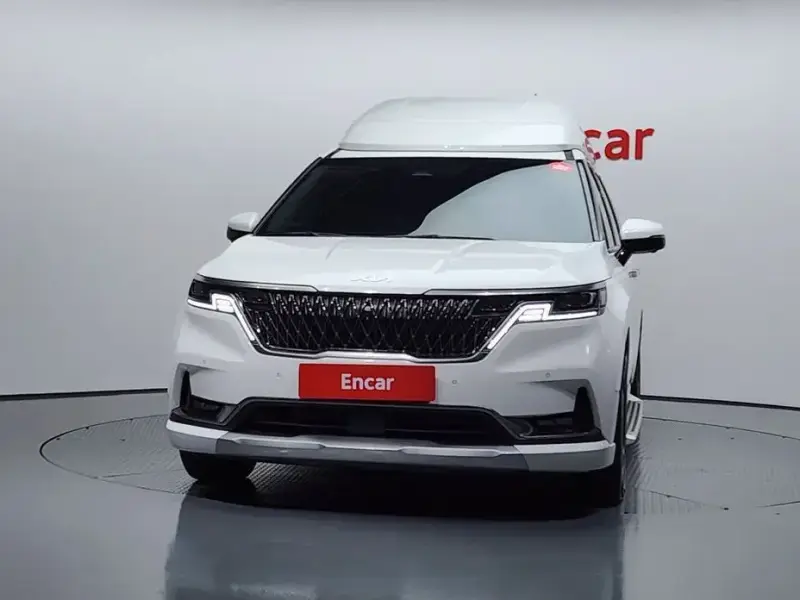 2021 Kia Carnival с пробегом 35 057 км