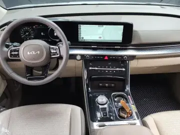 2021 Kia Carnival с пробегом 35 057 км
