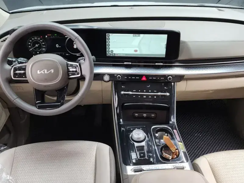 2021 Kia Carnival с пробегом 35 057 км