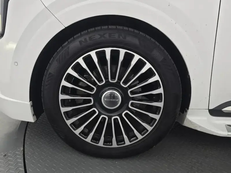 2022 Kia Carnival с пробегом 48 833 км